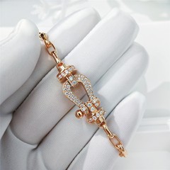Feijia グローバルバージョン V ゴールド厚メッキ 18K ゴールド馬蹄バックル 8 文字ブレスレット光沢のあるハーフダイヤモンドフルダイヤモンド U 字型ダイヤモンドブレスレットブレスレット