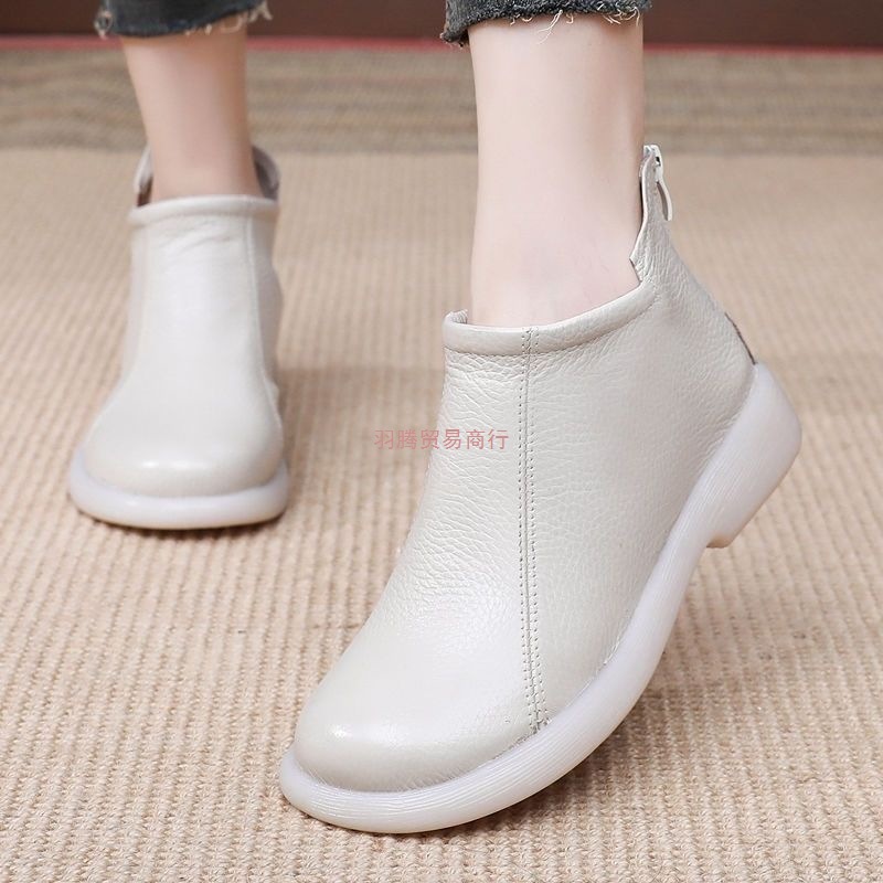 秋冬新款2025软皮耐磨牛津底马丁复古短靴圆头仿真皮软底防滑女鞋