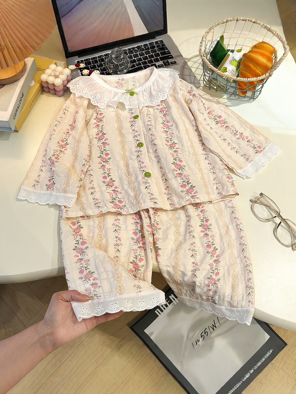 2026 nuevo conjunto de ropa de algodón para niños nubes niñas pijamas de dibujos animados delgados ropa de aire acondicionado transpirable