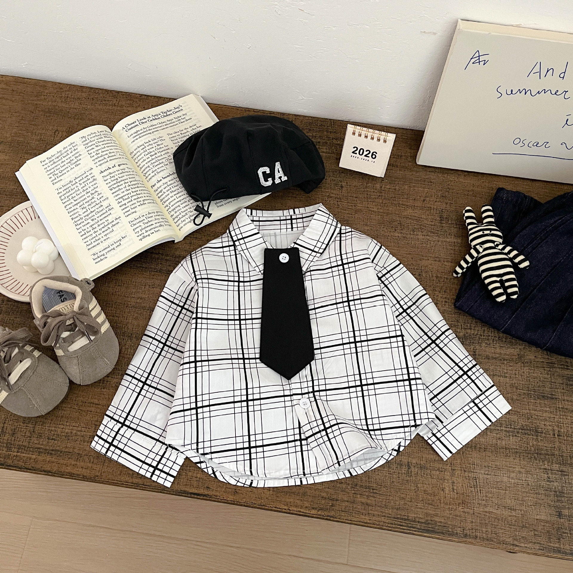 Camisas guapos para bebés coreanos primavera nueva moda cool niño camisa a cuadros de aire extranjero vestido de otoño ropa infantil