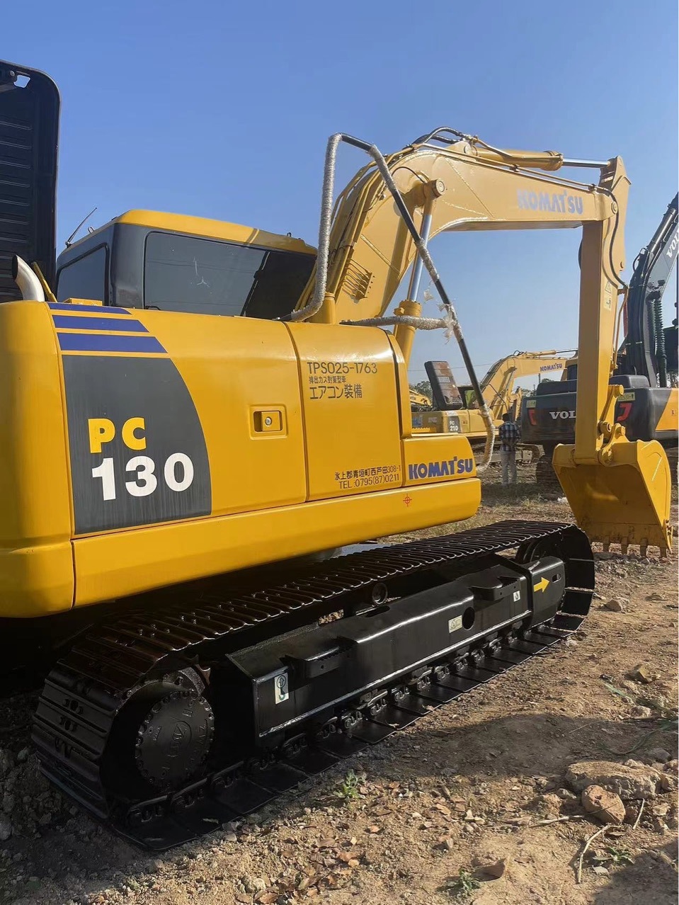 Línea de exportación para mercados nacionales y extranjeros de segunda mano Komatsu 130 Excavadora horario 200 horas