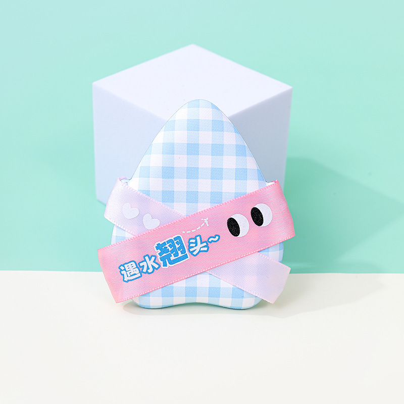 Fábrica personalizada doble cinta triángulo polvo cojín de aire super suave no comer base líquida esponja de maquillaje seca y húmeda