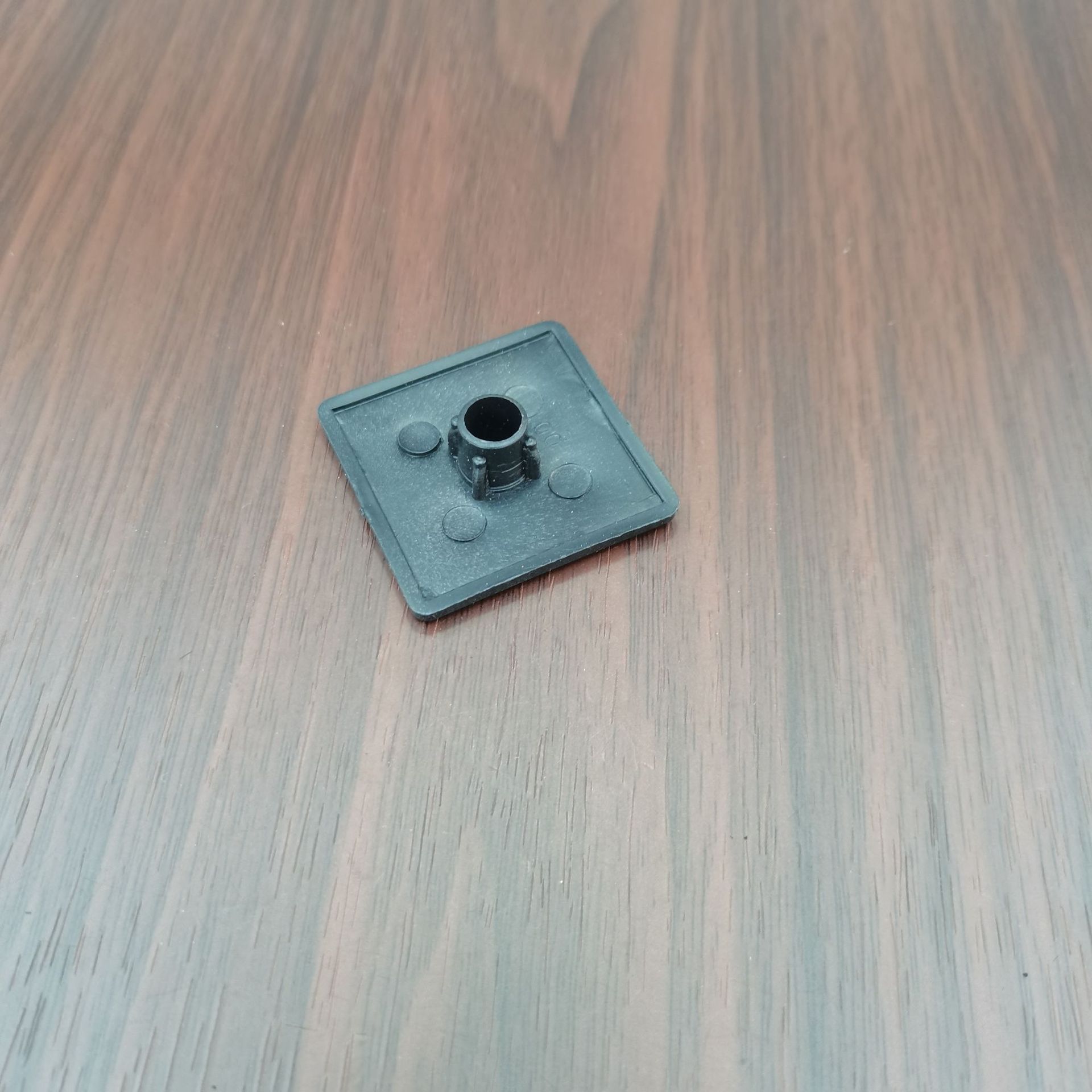 厂家直销型材4040端盖 尼龙端盖 铝型材外置4040大孔塑料端盖现货