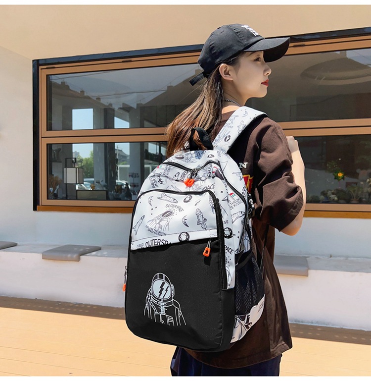 Unisex Geometric Nylon Zipper Fashion Backpack School Backpack display picture 4