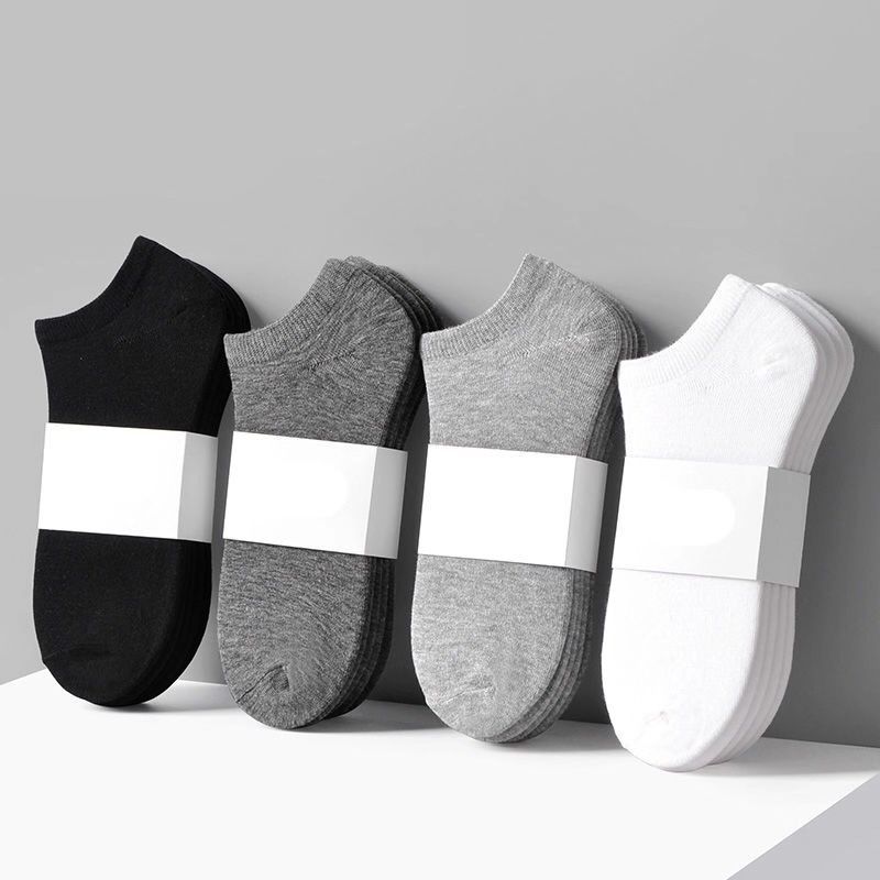 Simple solid color short tube socks