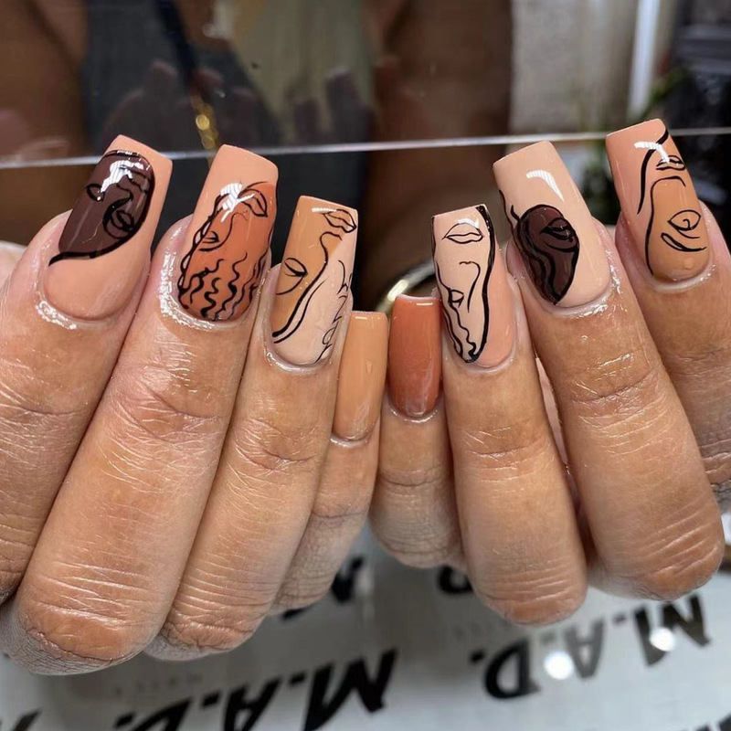24 pieces of Chinese color jumping abstract face line design finished product wearing nail art patch fashion cross-border fake nails 24 pieces of Chinese color jumping abstract face line design finished product wearing nail art patch fashion cross-border fake nails