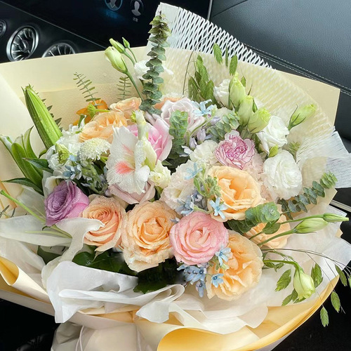 Manufacturer wholesale colorful single-sheet honeycomb kraft paper for e-commerce logistics packaging, shock-absorbing honeycomb paper.