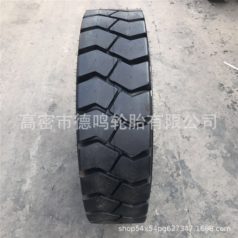 Suministro de maquinaria de construcción neumático 9.00-16 neumático de cargador pequeño 900-16