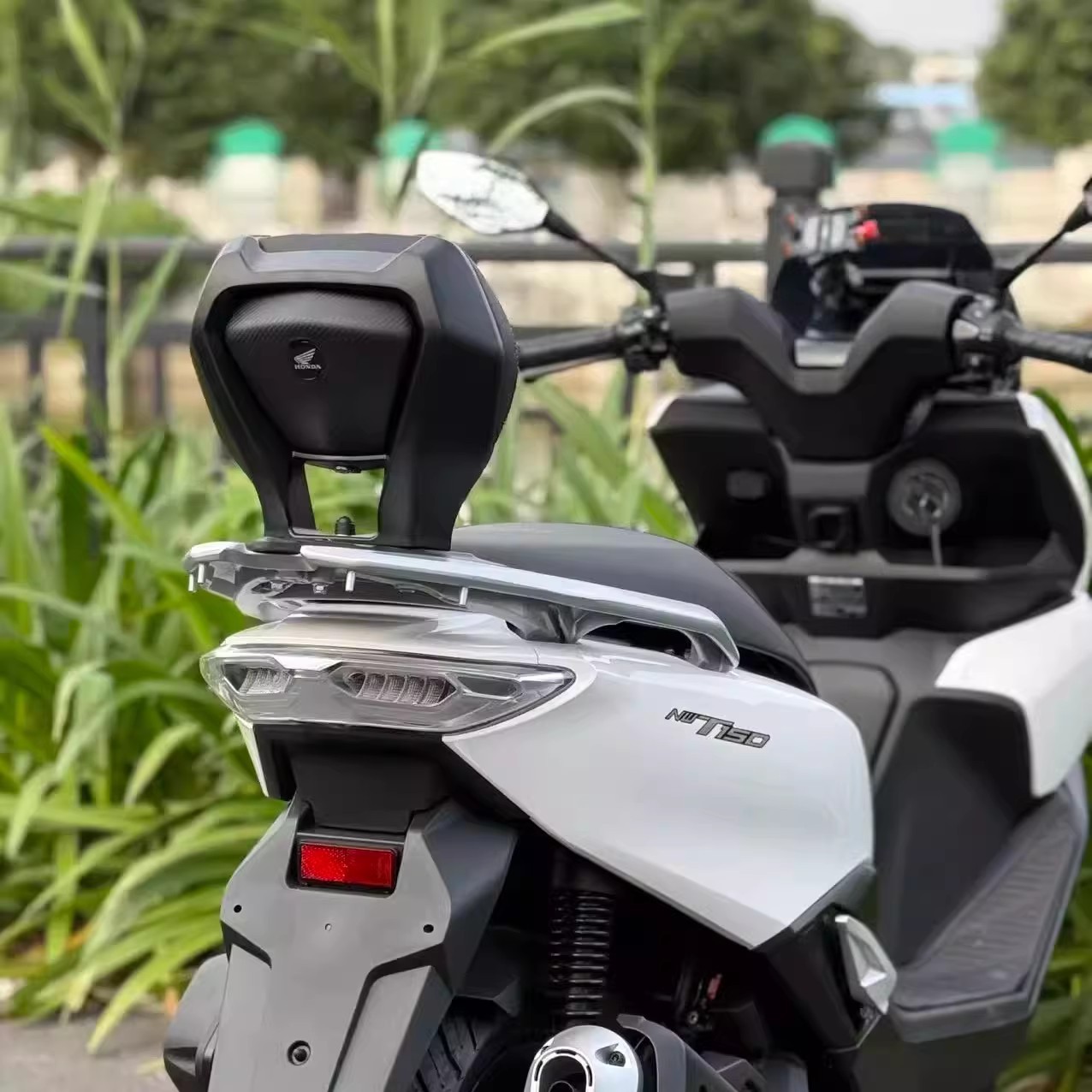 Suitable for Honda Nwt150 Modified Rear Backrest, Rear Seat Lumbar Support, Passenger Backrest, Stable Support for the Lower Back