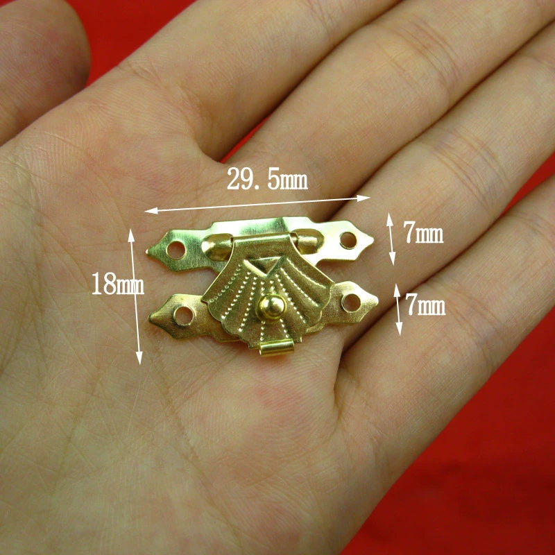 Chengyu Small Wooden Box with Lock & Accessories - Compact 2.9x2.7x0.4 cm, 0.004 kg, Multiple Styles