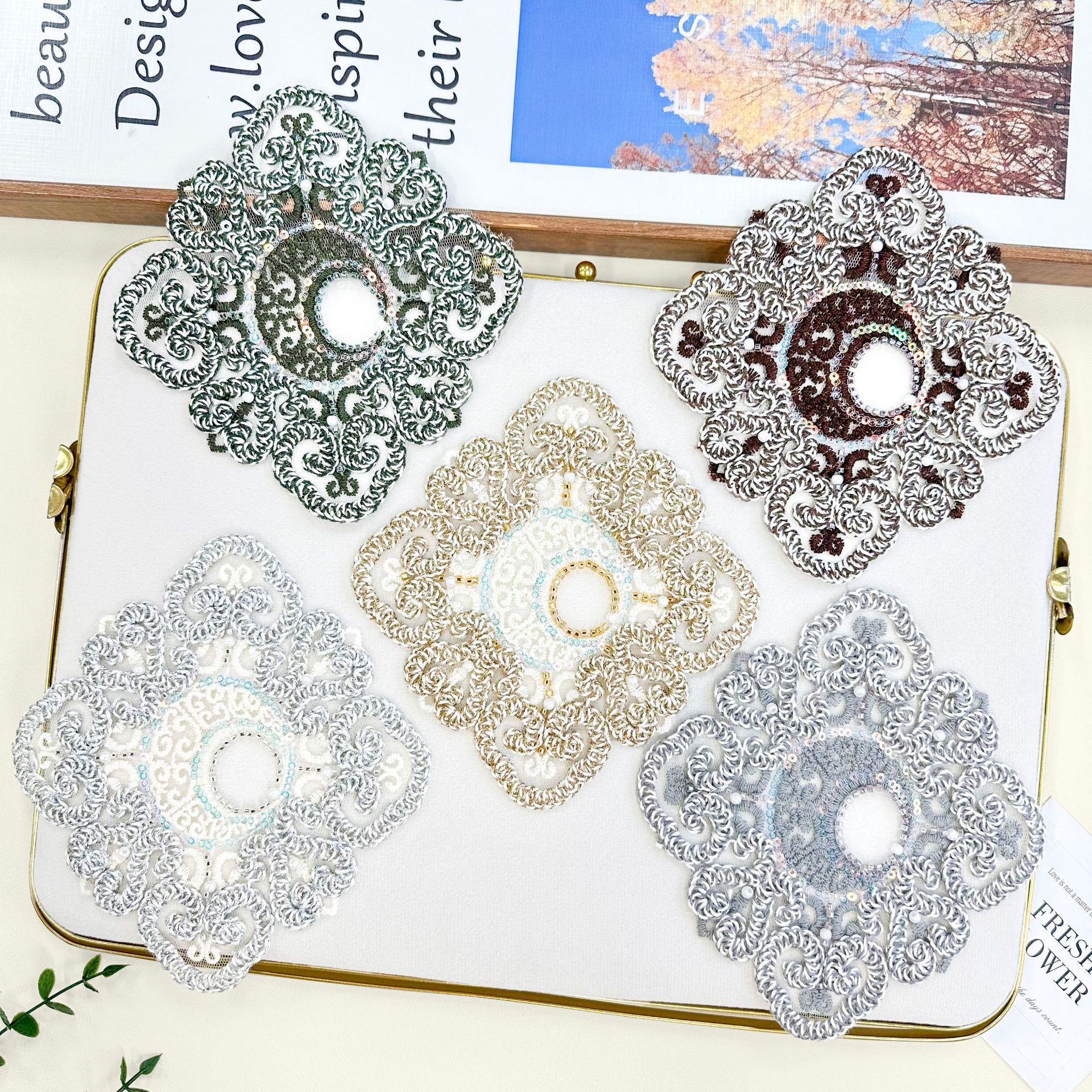 gótico murciélago luna bordado encaje parche DIY decoración de ropa bordado a mano accesorios de encaje al por mayor