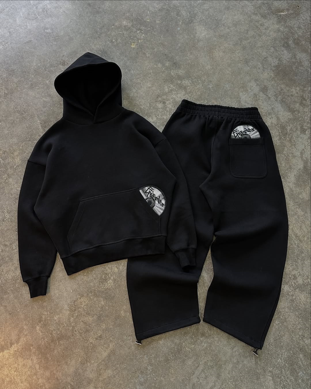 Buy A CD Print And Sweatpants Set, Long-sleeve Pullover Hoodie, Vintage Street Style Sweatshirt For Women, Spring_ecoleips.com
