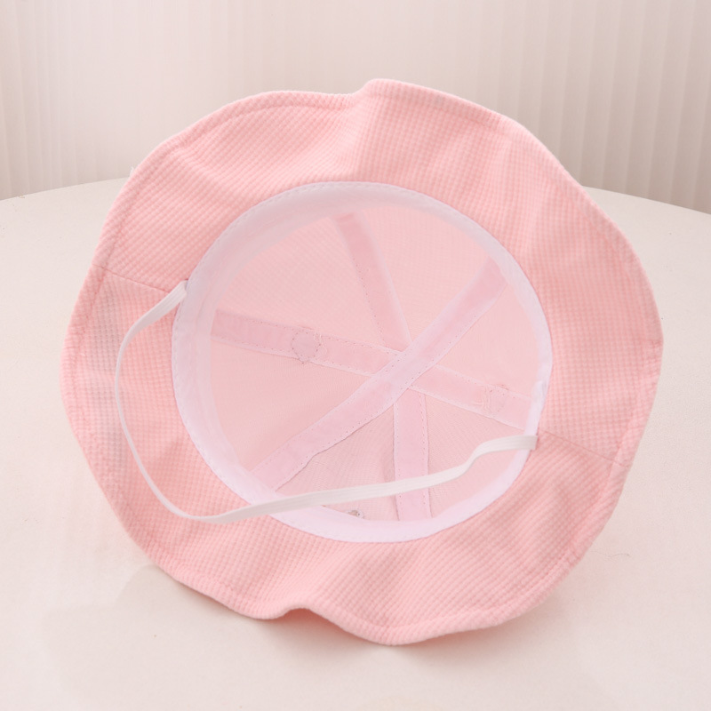 Sombreros para bebés primavera y otoño para niños y niñas viajan sombrero de pescador de sombrero de sombra lindo bebé caliente a prueba de viento sombrero de puerta de salmuera