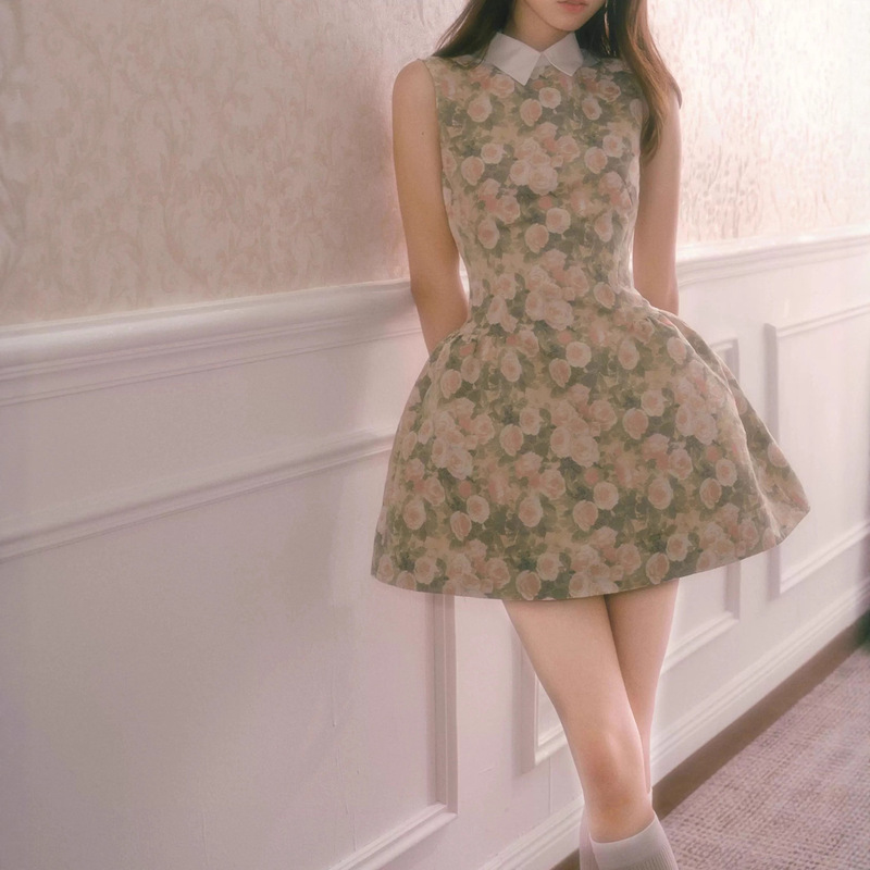 Rose Oil Painting Shirt Collar Sleeveless Dress Women's Autumn Style Fluffy Slim Waist Vest Dress