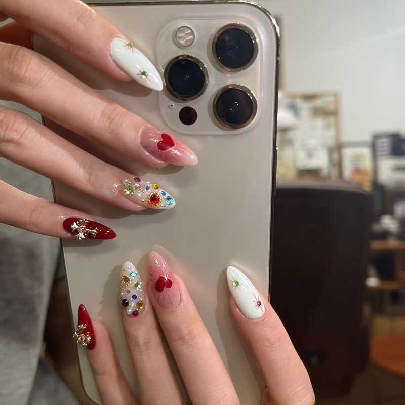 Dai Risen [God of Love] Wearable Nail Art, High-End and Temperamental Hand-Painted Manicure, Four-Pointed Star Gold Beads Handmade Manicure
