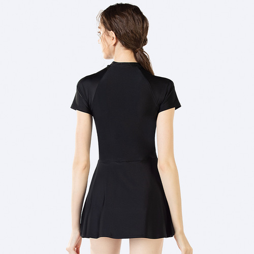 Momasong new women's short-sleeved one-piece swimsuit professional conservative hot spring slimming belly skirt style seaside swimsuit