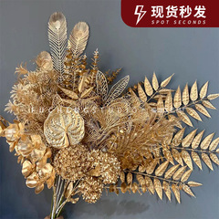 結婚式の金色系のシミュレーション花飾り新年福桶生け花尤加利葉紅果飾り金葉