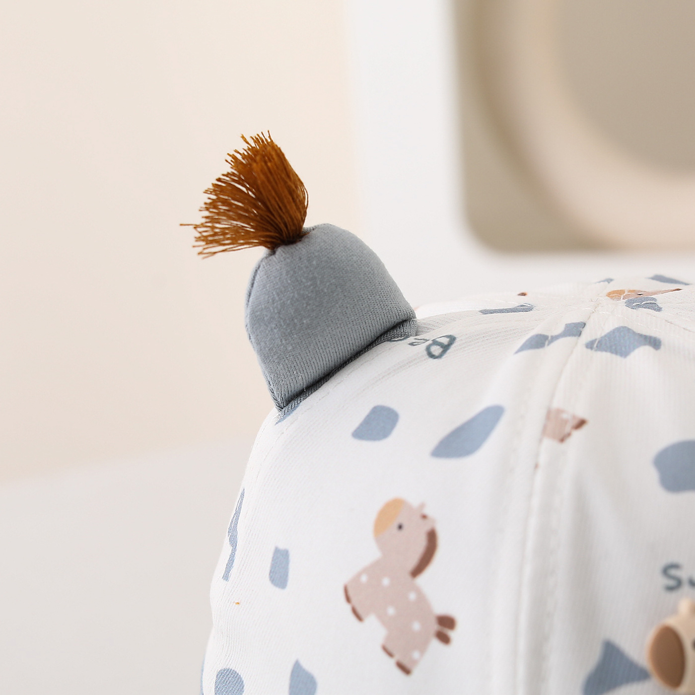 Cappello da sole per bambini a secchiello con pony per l'estate_voghion.com