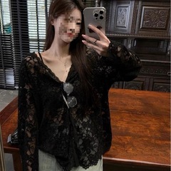 2025甜辣风黑色领内搭长袖蕾丝衫女秋季新款显瘦单排扣镂空上衣