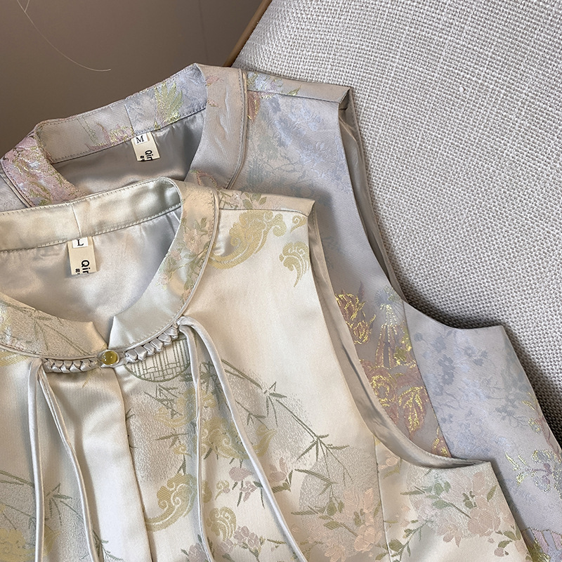 New Middle-Aged Mother's Summer Cotton and Linen Women's New Chinese Style Vest Top Vest Cardigan Women's Embroidered Shirt