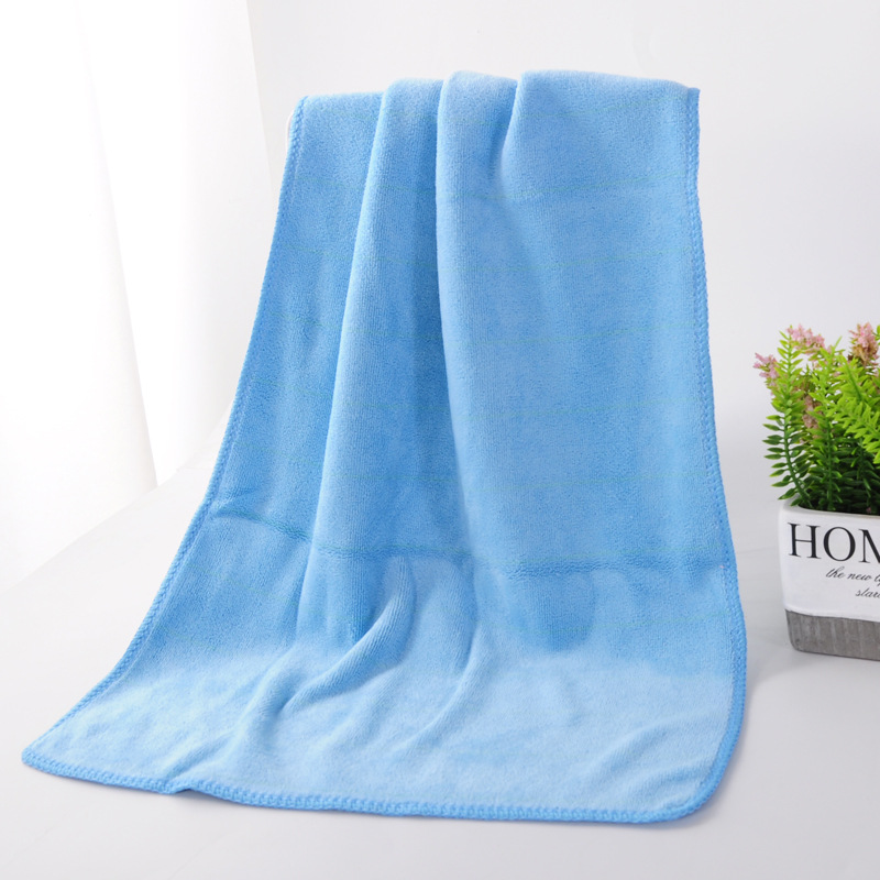 호수 파란색이 두꺼워졌습니다.