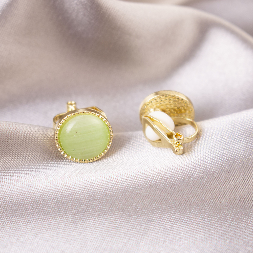 2022 nueva moda elegante ronda Opal earless clip de oreja pendientes femeninos frescos simples