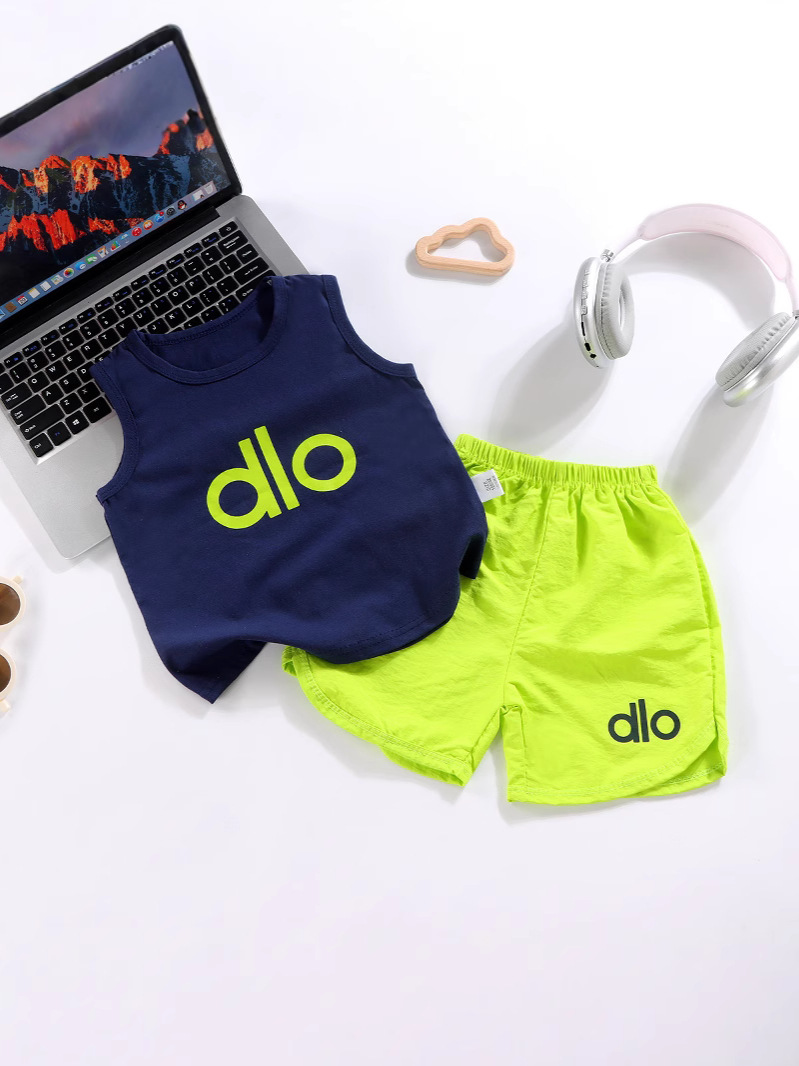 2025 verano nuevo estilo para niños estilo coreano estilo caliente estampado de doble cara niños deportes de ocio traje de chaleco suelto sin mangas