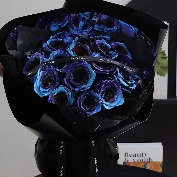 乌梅子酱纯黑色香皂仿真曼塔玫瑰花情人节生日礼物男女友成品花束