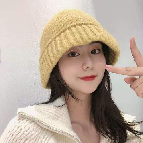 Korean style ins autumn and winter all-match face-showing small woolen hat to keep warm and ear-protecting large head circumference bucket knitted woolen hat for women