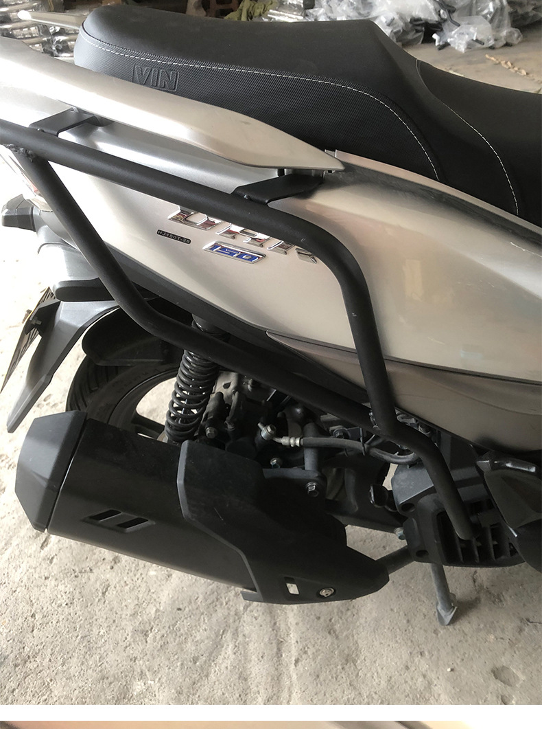 Motorcycle Body Protection Frame Haojue Uhr150 Suitable for Universal Thickeneded Guard Bumper Anti-Collision Modified Bumper Carbon Steel