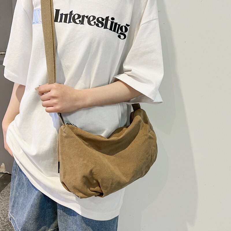 Commuting Canvas Bag for Men, Unique Design, Korean Style Messenger Bag, Unisex, Simple Crossbody Bag, Versatile