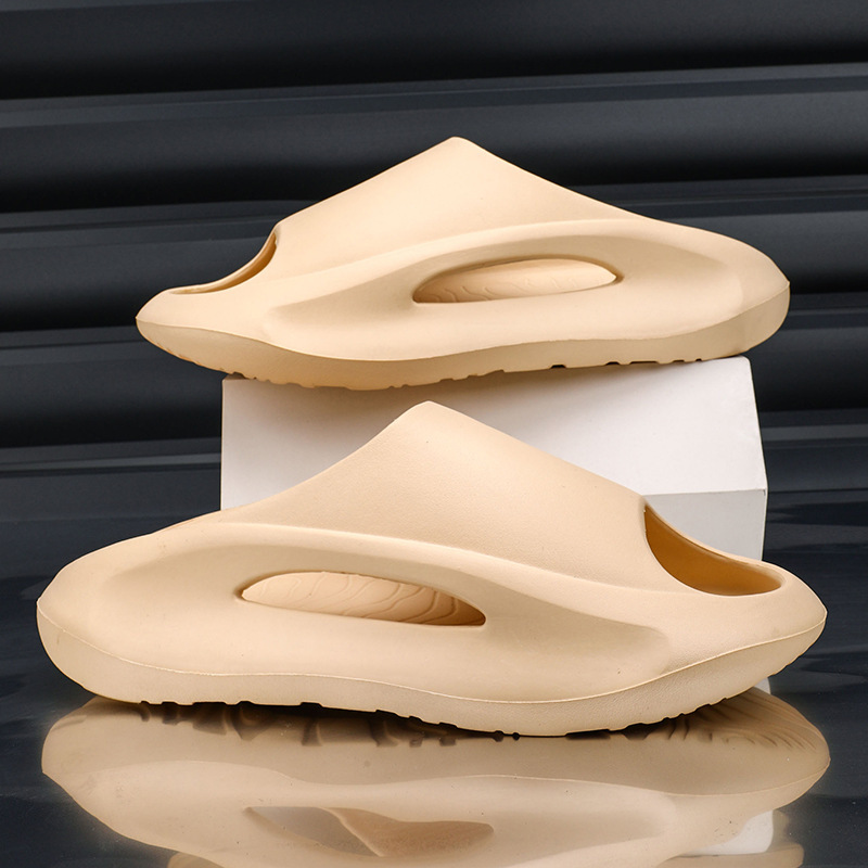 Pareja de mierda sensación de moda EVA zapatillas antideslizantes para hombres y mujeres zapatillas deportivas de playa suave