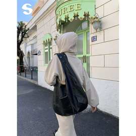 Sleep at 11 街头通勤大容量两背豹纹拼接百搭皮质系带手提单肩包