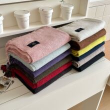 秋冬纯色围巾女软糯雪尼尔流苏保暖披肩高级感百搭仿羊绒围脖学生