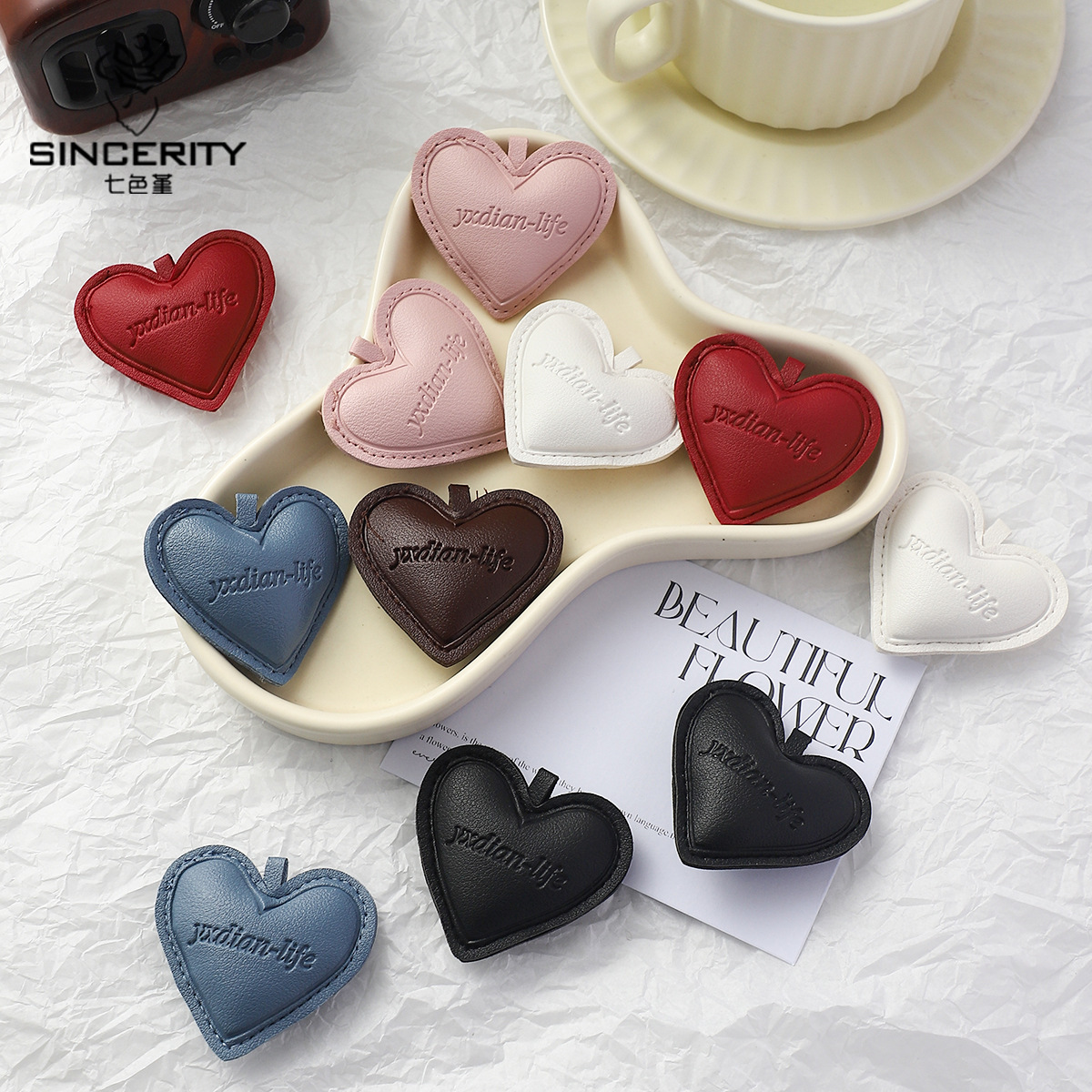 Cuerpo de siete colores amor atmósfera accesorios de cuero romántico ramo de flores hechas a mano decoración de materiales de flores colgantes