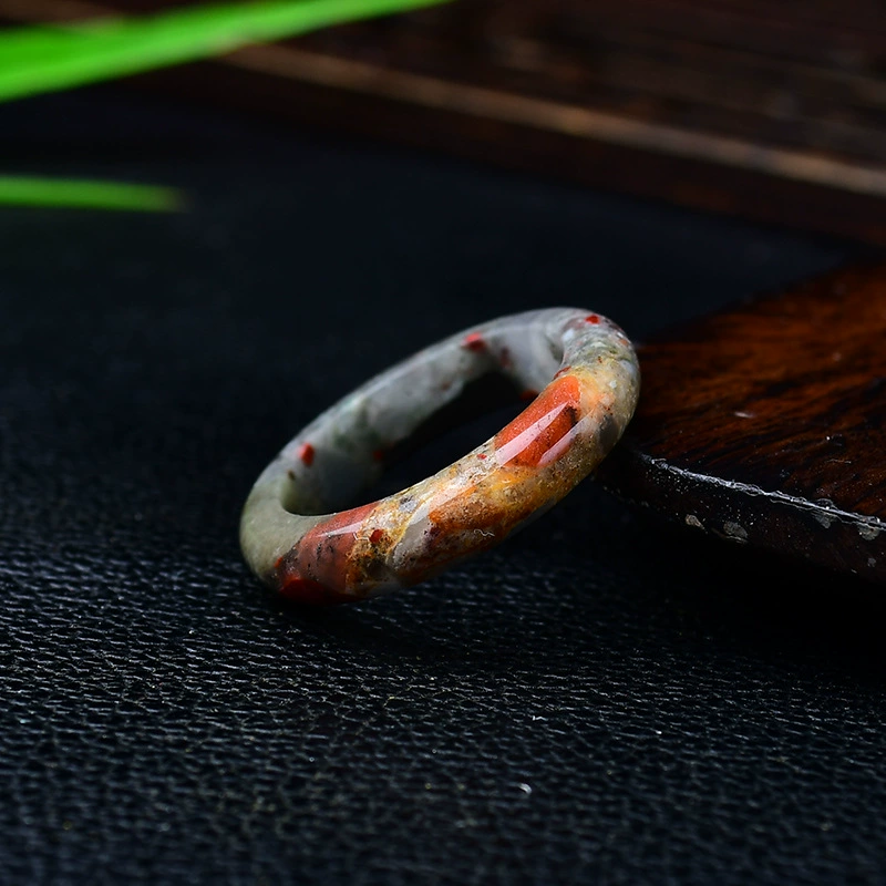 White pink-purple natural ore with amethyst, agate ring with stone, accessory jade for men and women, decorations