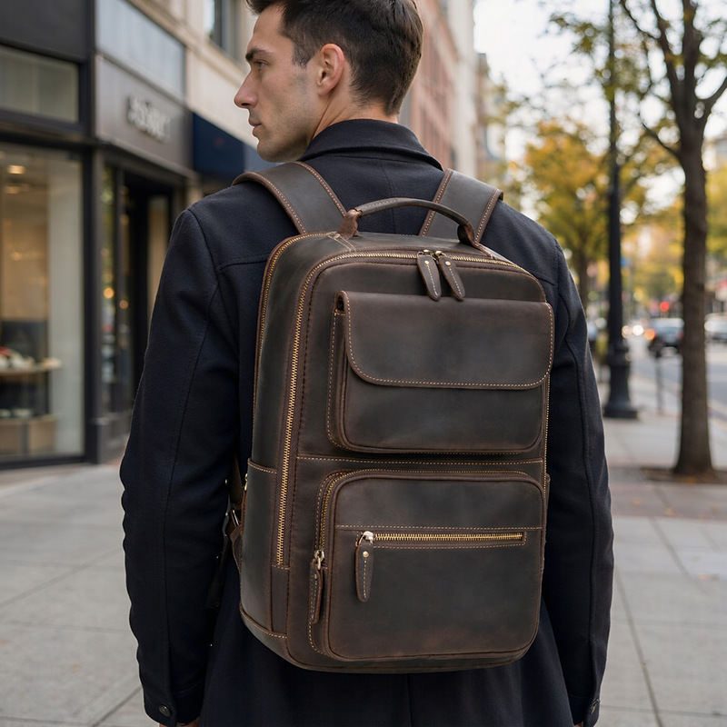 New cross-border model of crazy horse leather men's backpack, vintage genuine leather large-capacity backpack, top-layer cowhide business travel bag