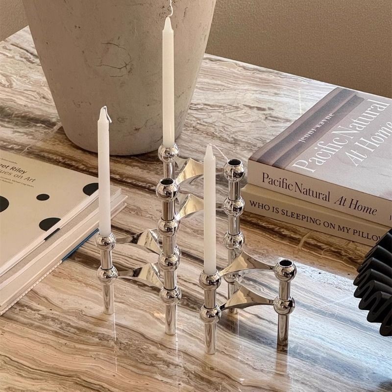 Creative Light Luxury Three-Legged Candle Holder Hotel Party Dinner Western Restaurant Candle Holder Alloy Decorative Ornaments