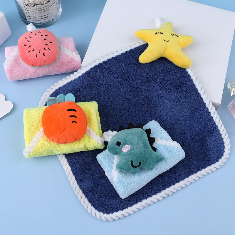 Hand Towel Can Be Hung Cartoon Coral Fleece Kitchen Bathroom Household Children Cute Absorbent Paint Towel Factory Wholesale