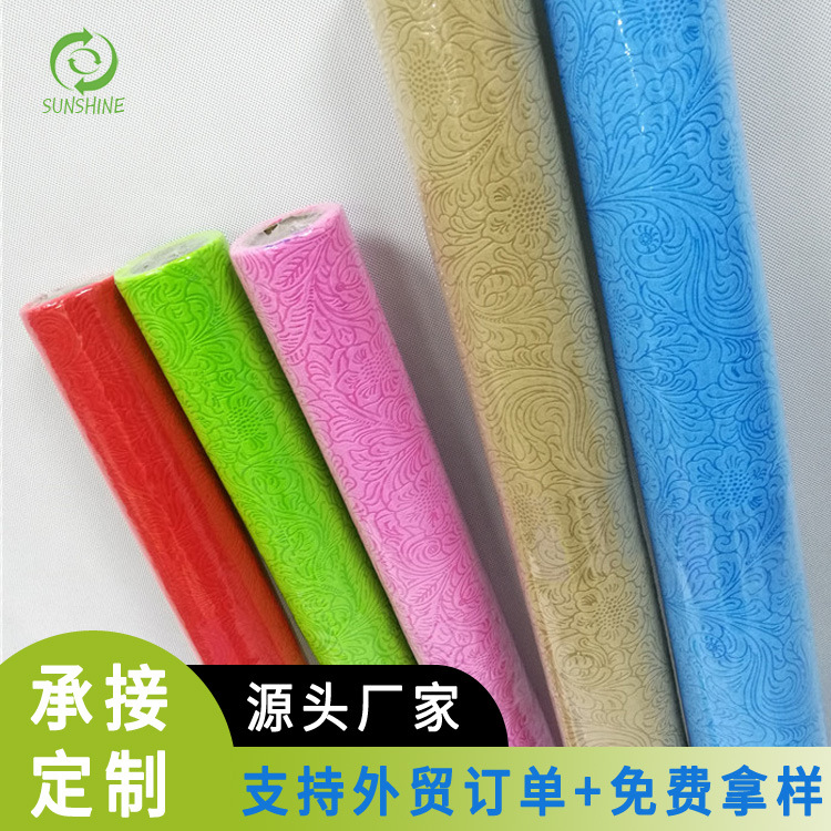 一次性纺黏无纺布小卷桌布防水防油pp无纺布小卷桌布圆桌方桌台布