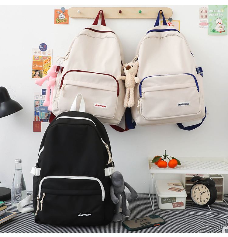 School Backpack Daily School Backpacks display picture 3