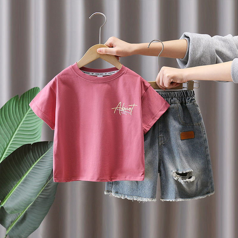 7128 Traje de manga corta de verano para niños Camiseta estampada de moda para niños guapos y guapos