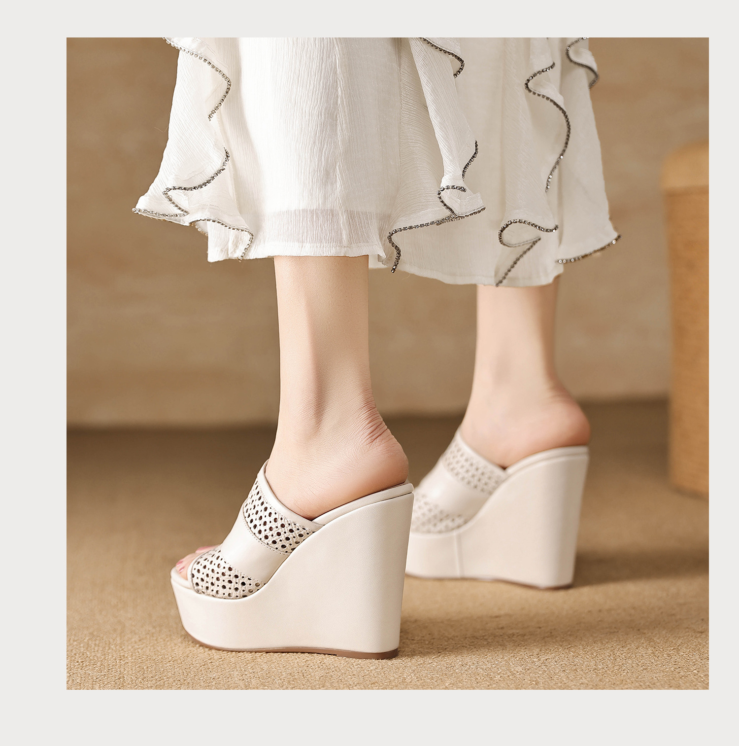 Sandal cao gót nữ hở mũi quai ngang đế xuồng da bò — màu đen, màu trắng ngà chi tiết 11
