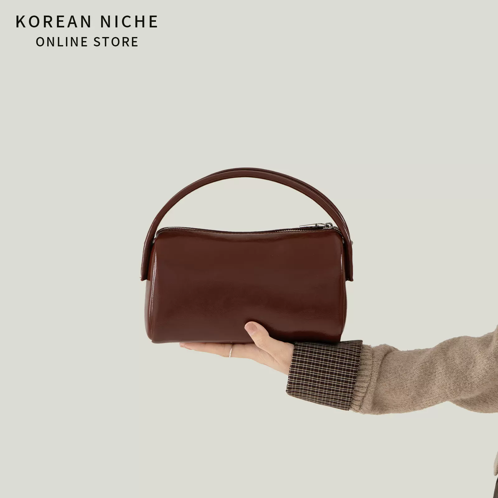 2025新款油蜡皮高级感枕头包韩版小众设计休闲百搭手提单肩斜挎包