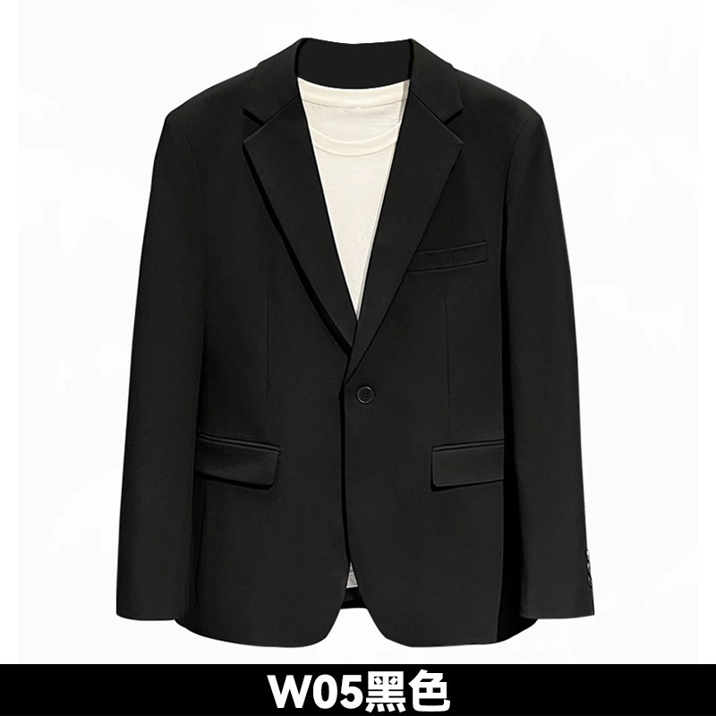 블랙 W05