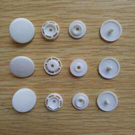 （工厂旗舰店）大量供应T8 T5 T3树脂四合扣   量多包邮定制纽扣