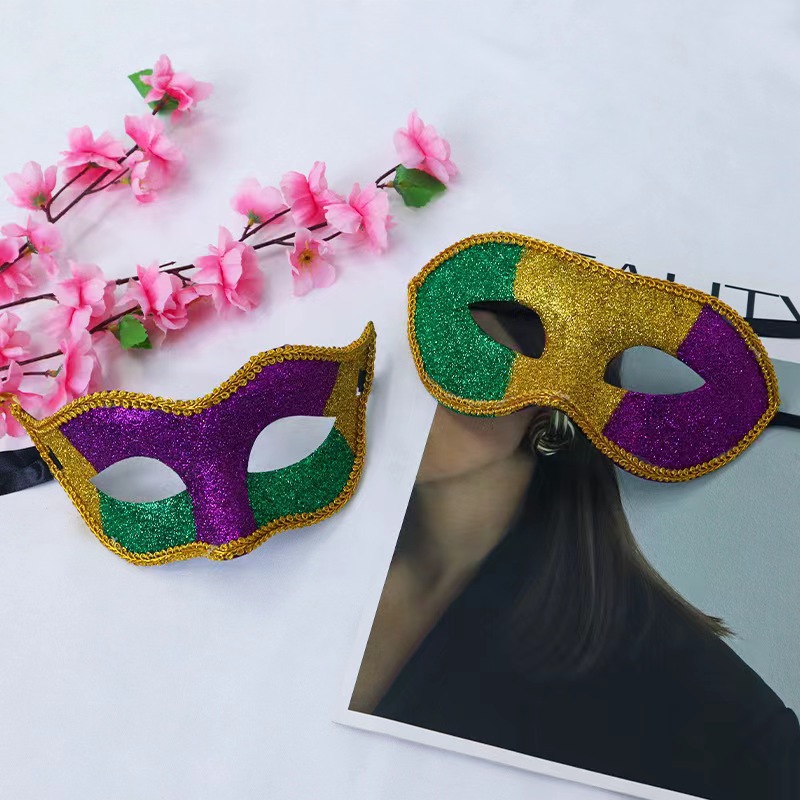 Carnaval máscara de plumas de polvo Amazon máscara de mitad de cara tricolor maquillaje de baile de fiesta accesorios de vestuario