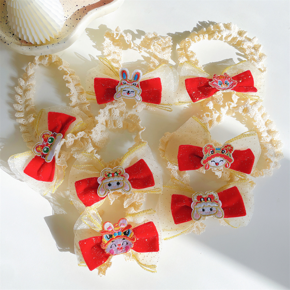 Cute hairgrip girl's with bow