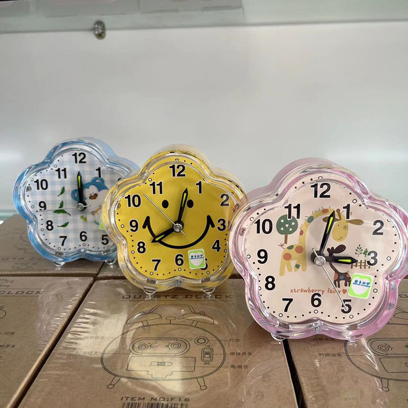 Reloj despertador silencioso con diseño cartoon - Con luz nocturna - Simple y práctico - Para estudiantes y hogar - Ideal como regalo