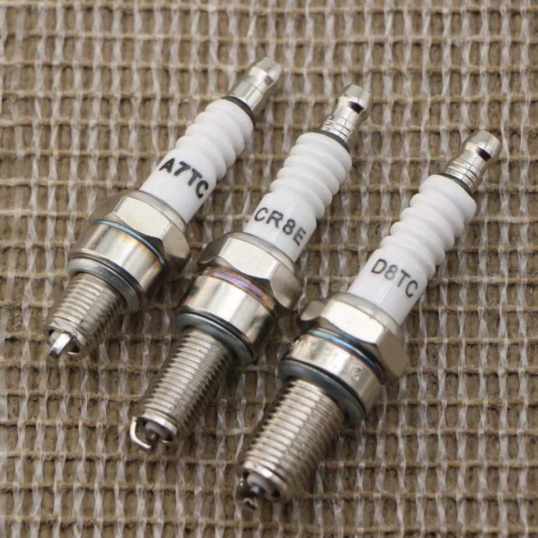 摩托车配件A7TC火花塞D8TC/125火花塞动力点火摩托车通用火花塞